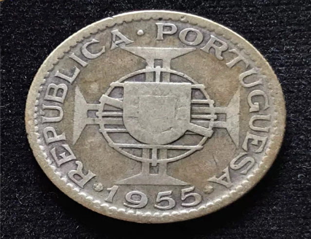 1955 Portugiesisch Angola 10 Escudo Silbermünzen 5 Gramm 72 % Silber 24 MM seltene schöne Münze VF