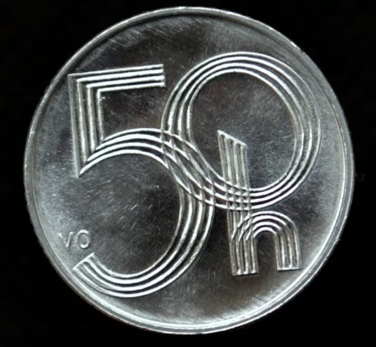 Czech 50 hele aluminum coins, 19mm in diameter, random year