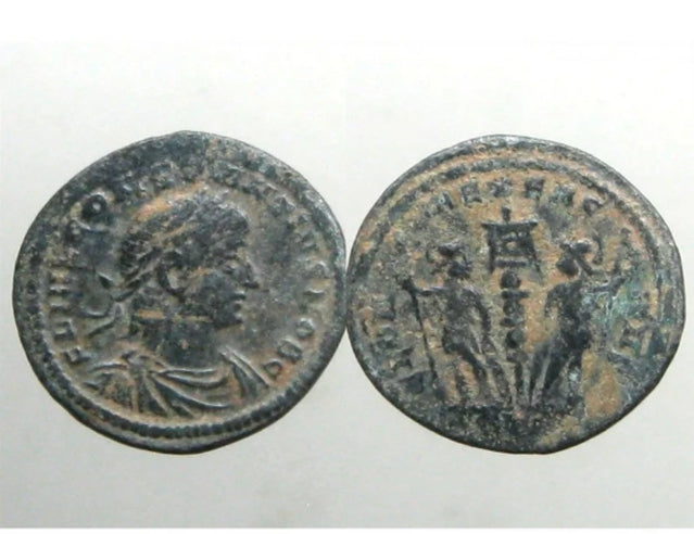 Constantius II. Bronze Ae Follis____altes Rom____Soldaten, Speere und Standarte