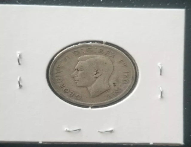 Canada 1940 25 Cent Silver Quarter Coin Circulé bon état