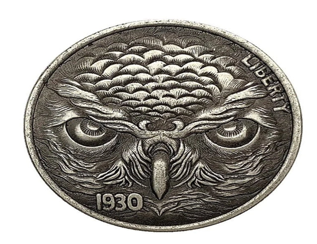 Hobo Coin -Tête de hibou dans une capsule de protection en plastique gravée en cuivre