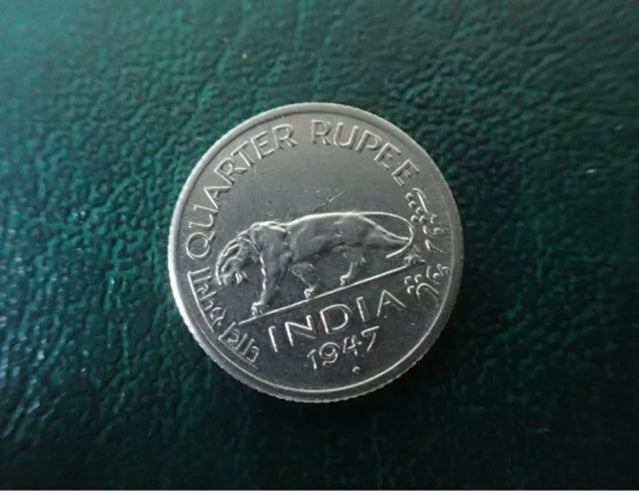 India Quarter Rupee 1947 Silver Coin AU