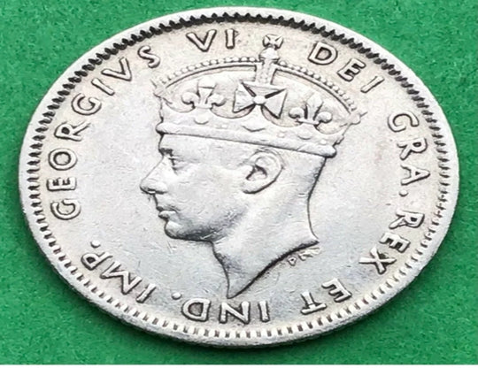 Terre-Neuve 1942 Argent 10 Cents Très Fin